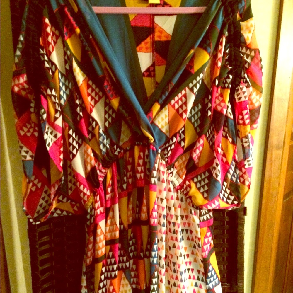 Beautiful, gorgeous and fun dress